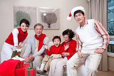 2022年中国主机游戏市场收入下降8.8% 用户数上涨8.87%